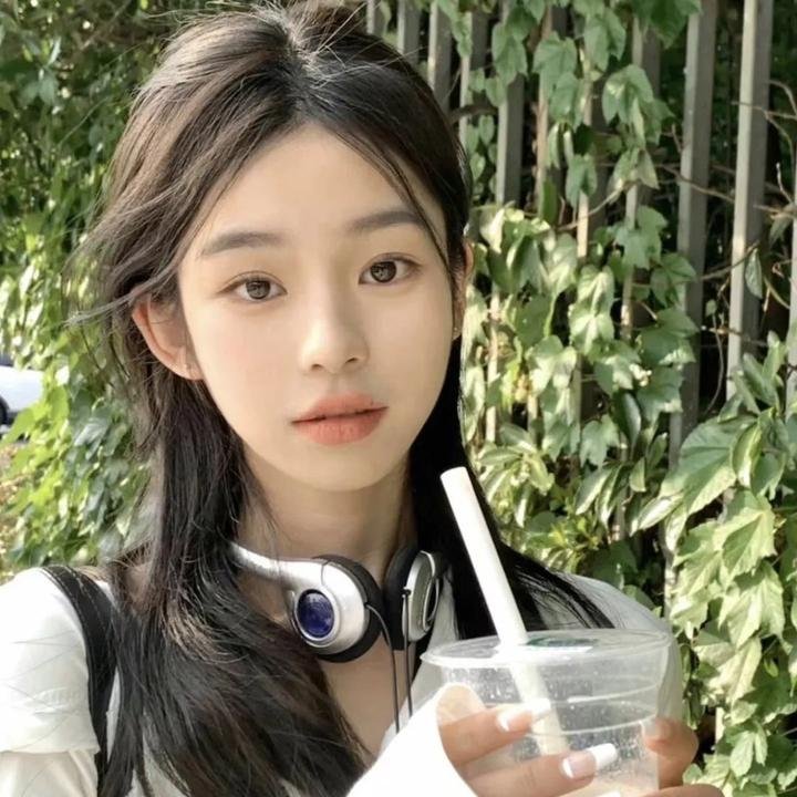 贫道不会修仙，只会点小法术