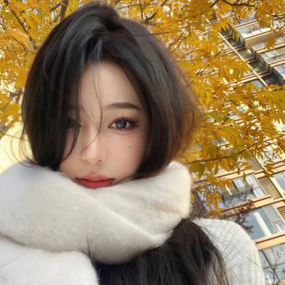 金牌客服董董恩